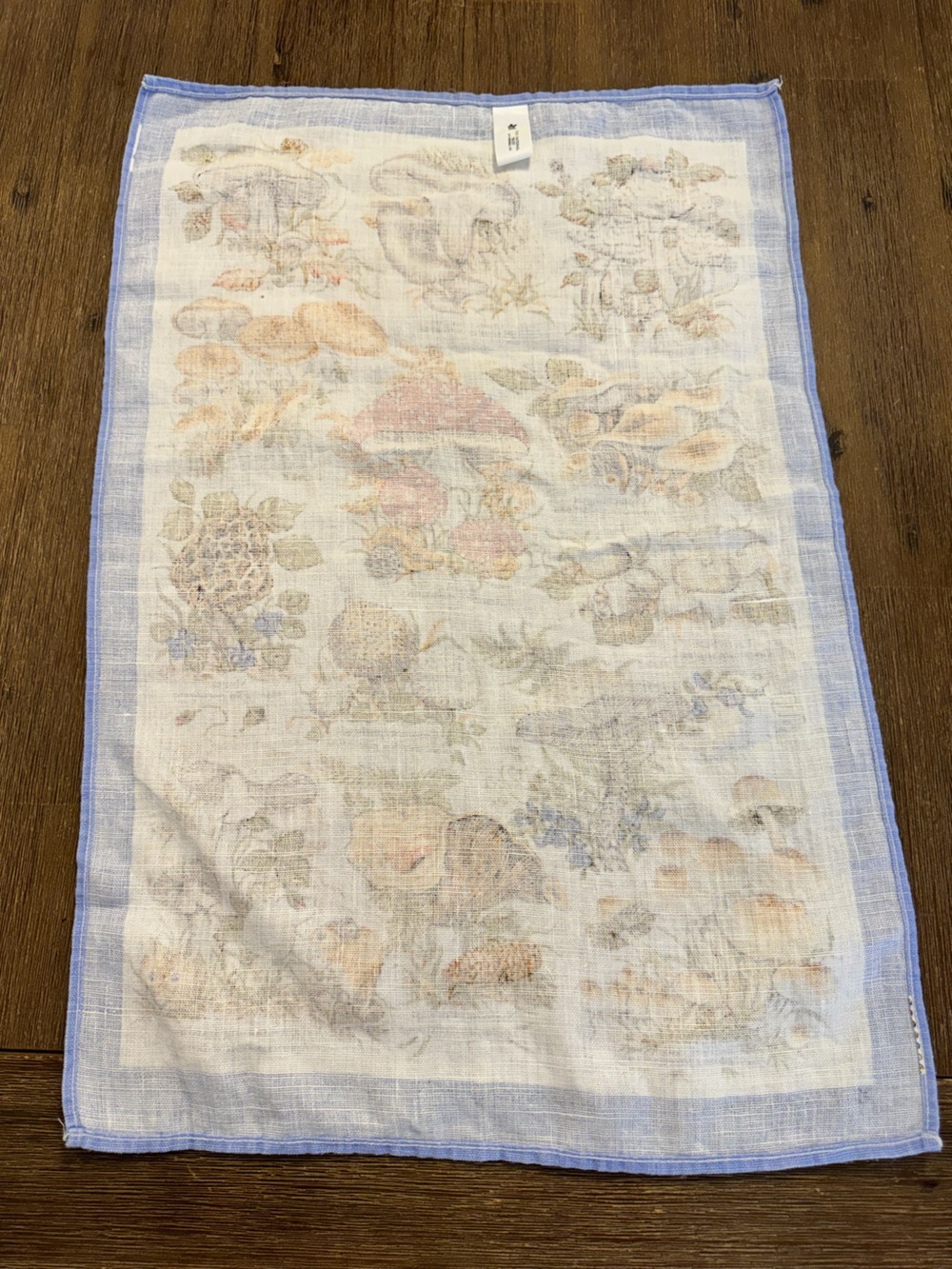 Mushrooms and toad stools of Britain 100% Irish Linen Tea Towel Kitchen Linen - Picture 3 of 5